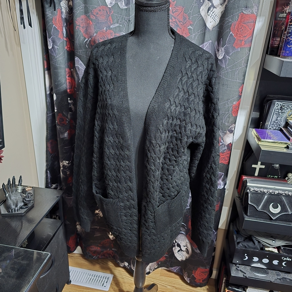 NWOT Black Textured Knit Cardigan size L